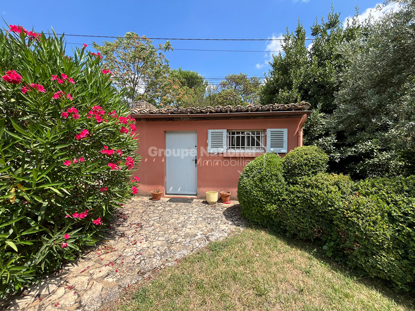 Photo Maison Orange centre 8 pièce(s) 180 m2, 4 chambres, piscine, 4030 m² de terrain image 5/6