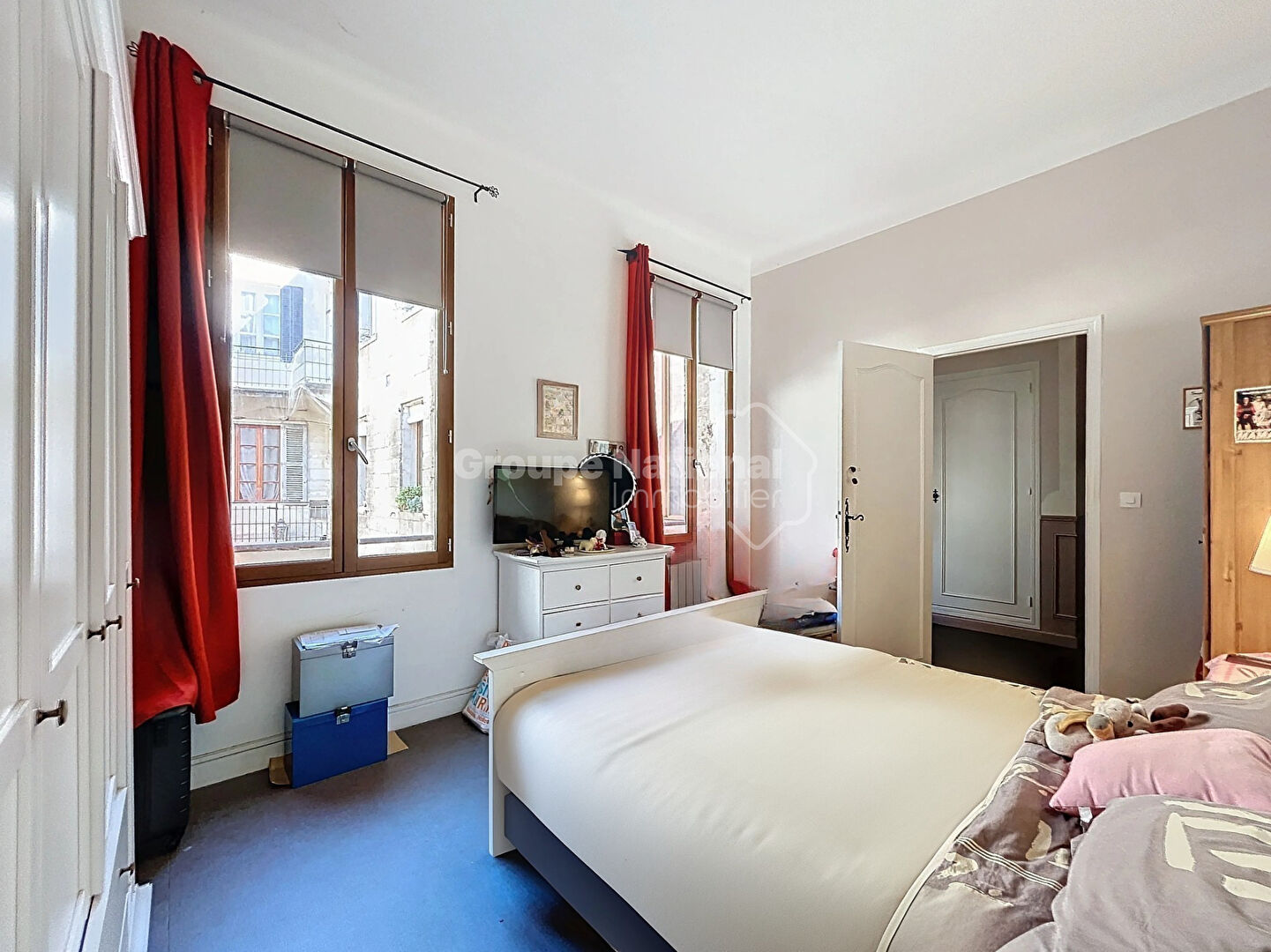 Photo Appartement  3 pièce(s), 86 m2,  2 chambres SDB cour de 5 m2 image 6/6