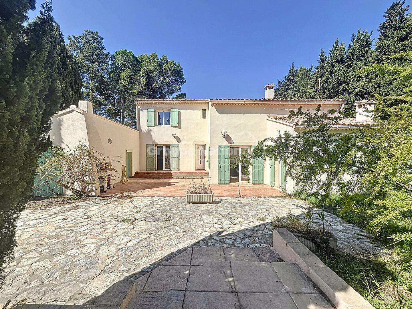 Photo Maison de 130m² Piolenc, jardin arboré, piscine image 2/6