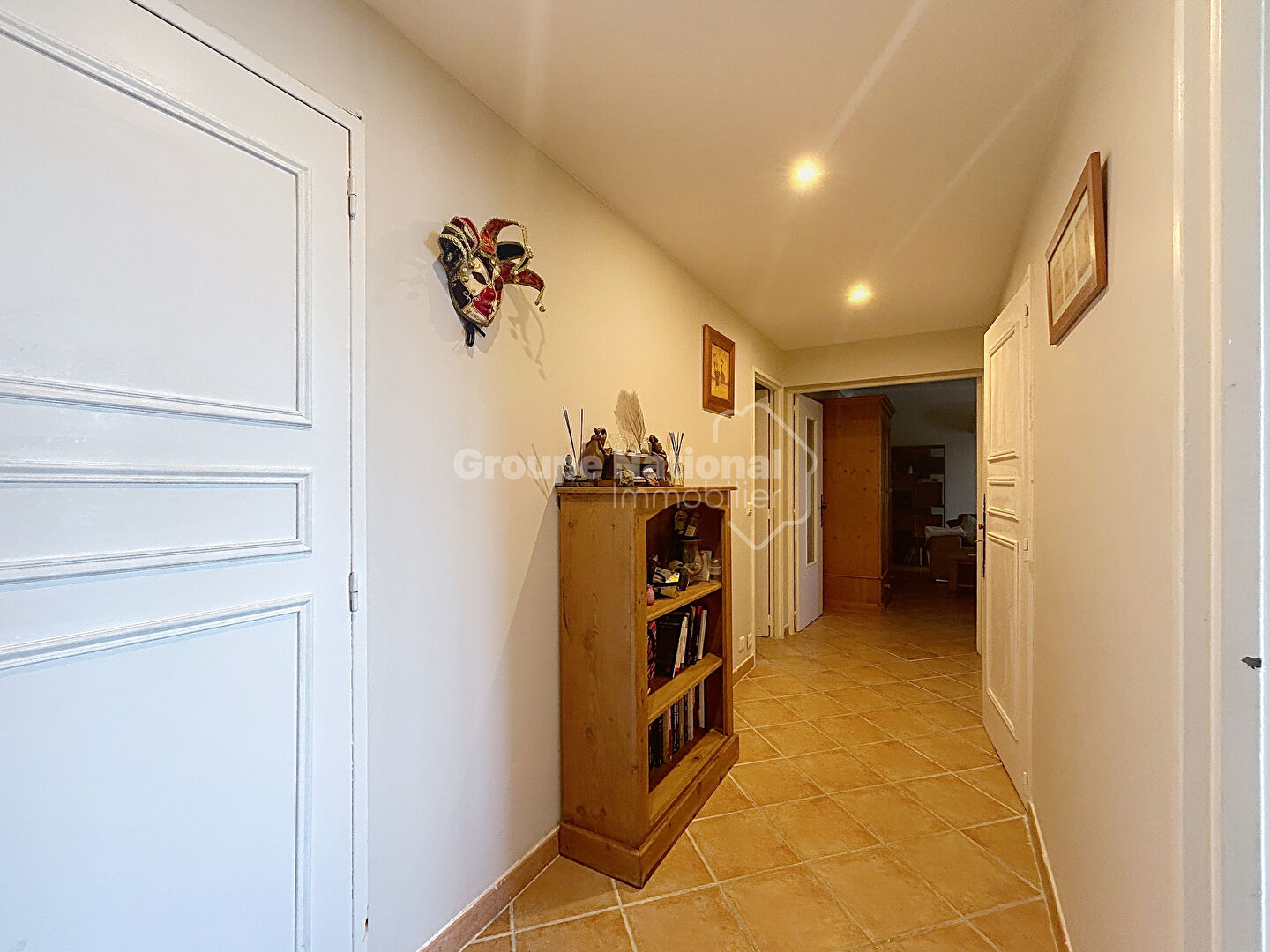 Photo Appartement Villeneuve Les Avignon 4 pièce(s) 95 m2, terrasse, garage et cave image 3/6