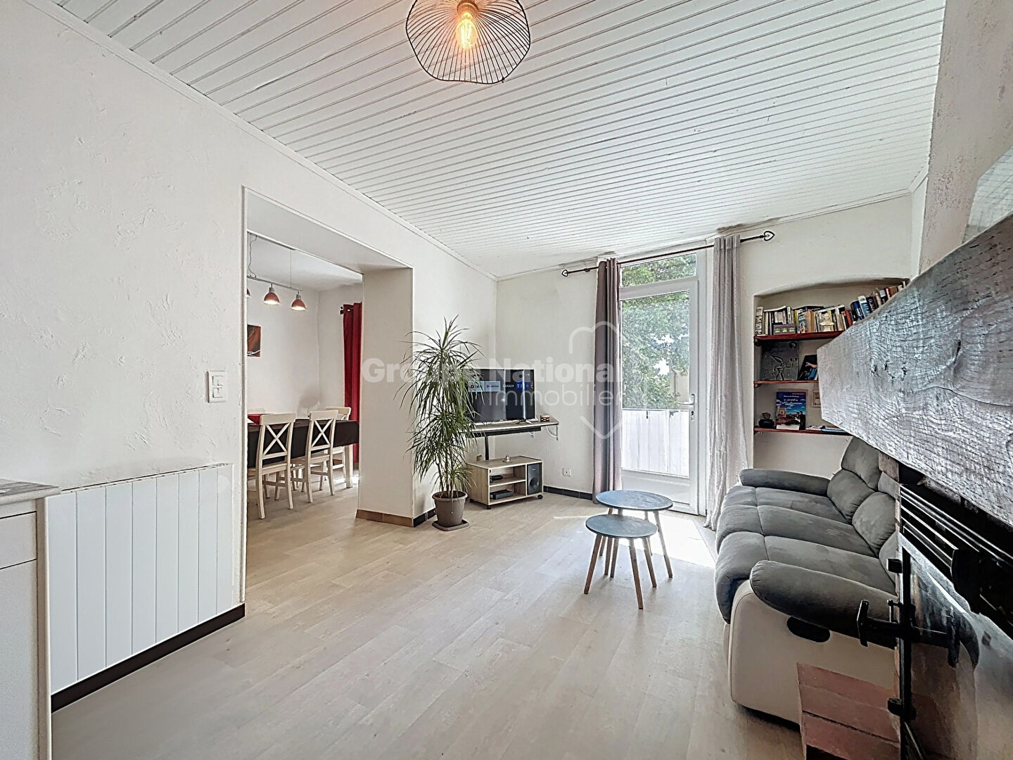 Photo Caromb 120m2 habitables, 4 Chambres, une terrasse, un balcon image 2/6