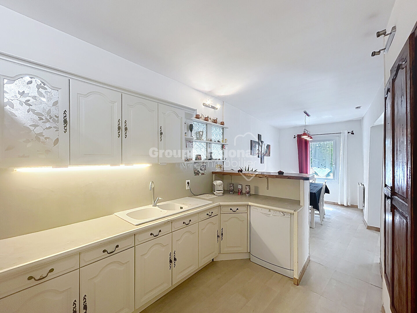 Photo Caromb 120m2 habitables, 4 Chambres, une terrasse, un balcon image 3/6