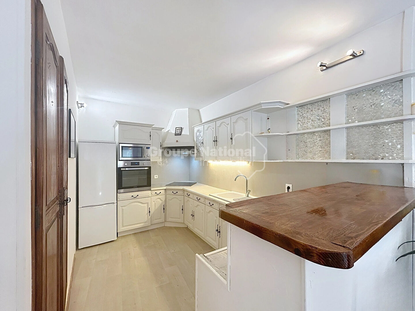 Photo Caromb 120m2 habitables, 4 Chambres, une terrasse, un balcon image 4/6