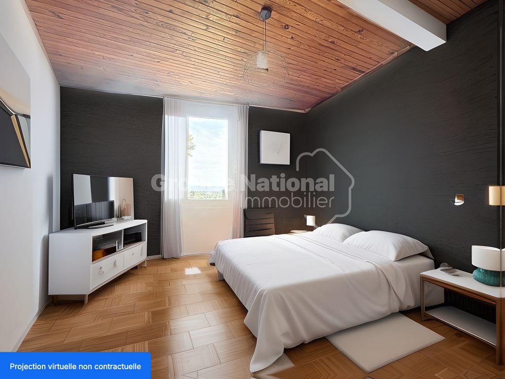 Photo Caromb 120m2 habitables, 4 Chambres, une terrasse, un balcon image 5/6