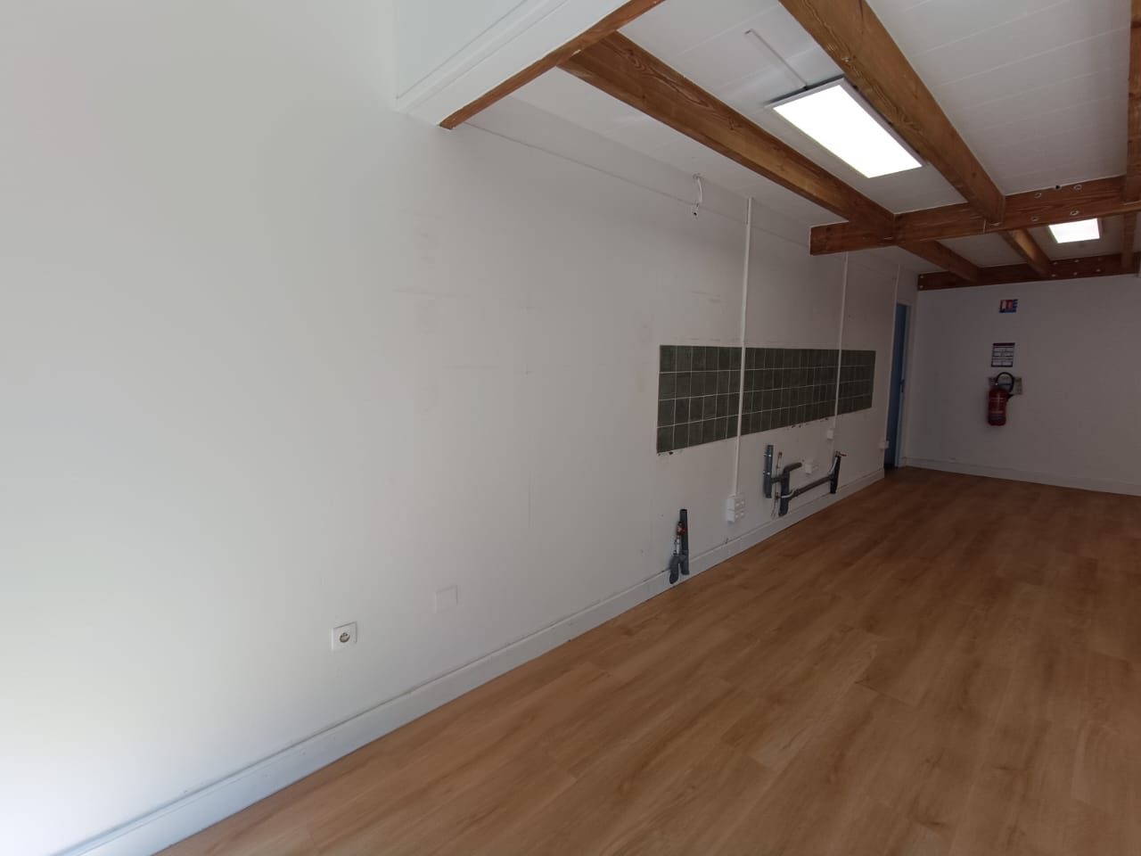 Photo SAINT JOSEPH CENTRE / LOCAL COMMERCIAL DE 70 M² image 5/5