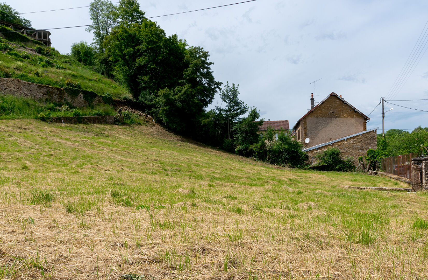 Agréable terrain à bâtir