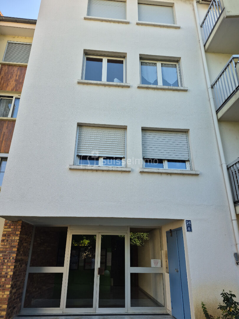 Appartement Vesoul 1 pièce(s) 32 m2
