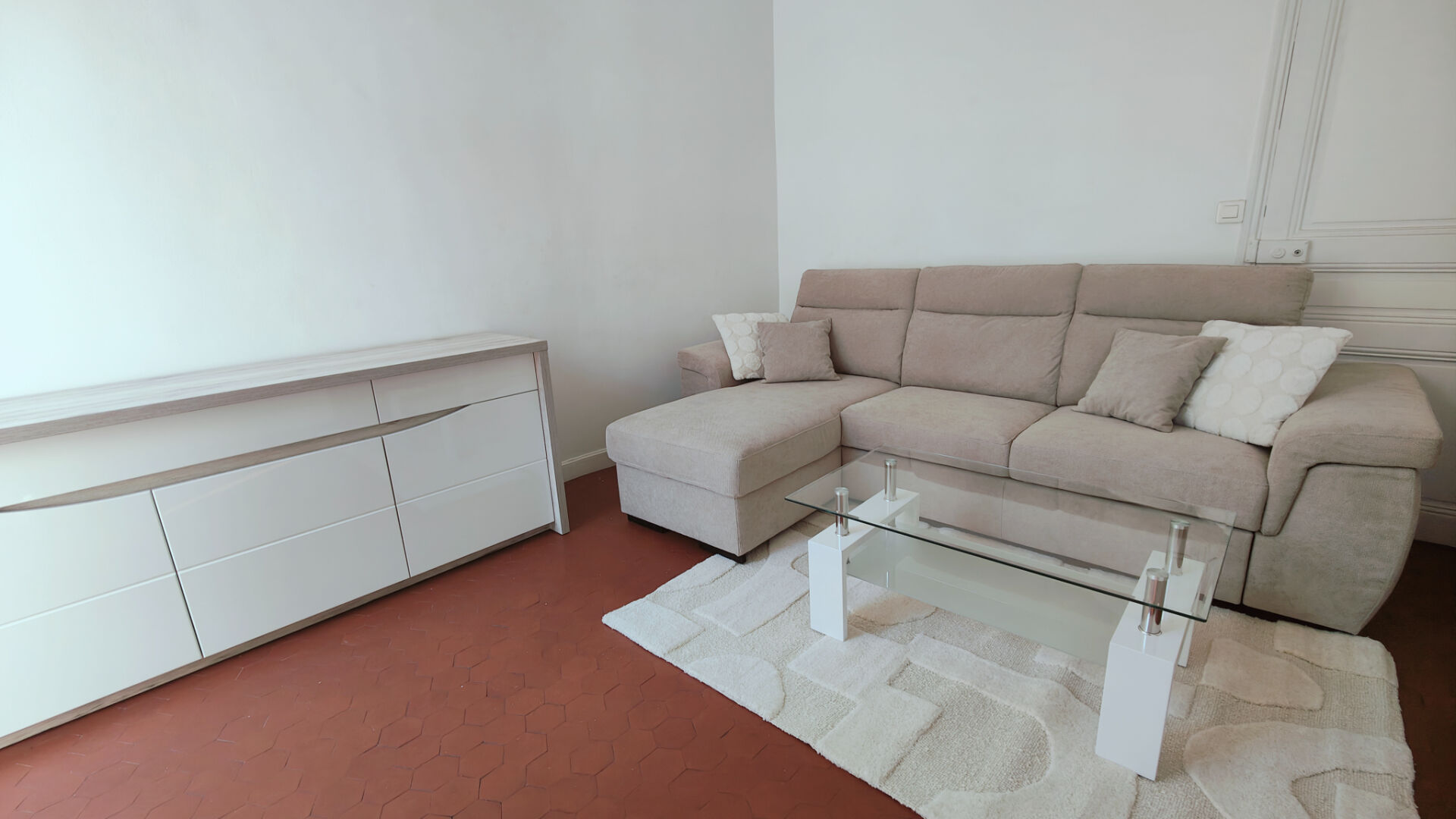 Cannes Bas Montfleury proche Résidence le Gallia - Appartement Cannes 2 pièces 45.46 m2 avec double cave et balcon