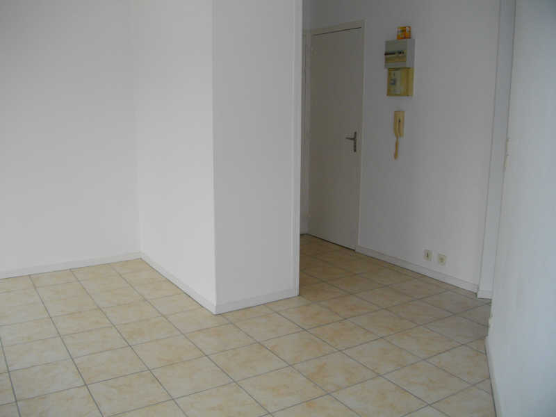 APPARTEMENT ANGERVILLE - 2 pièce(s) - 40.7 m2