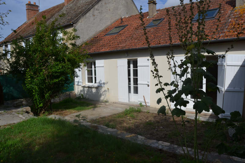 MAISON AUVERS ST GEORGES - 4 pièce(s) - 80 m2
