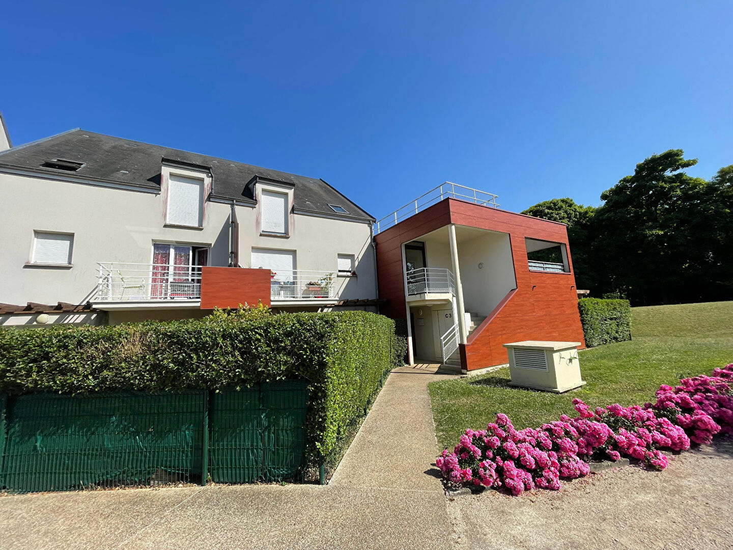 Agence immobilière de SYCOGEST IMMOBILIER - SYCOGEST IMMOBILIER ETAMPES REMPART