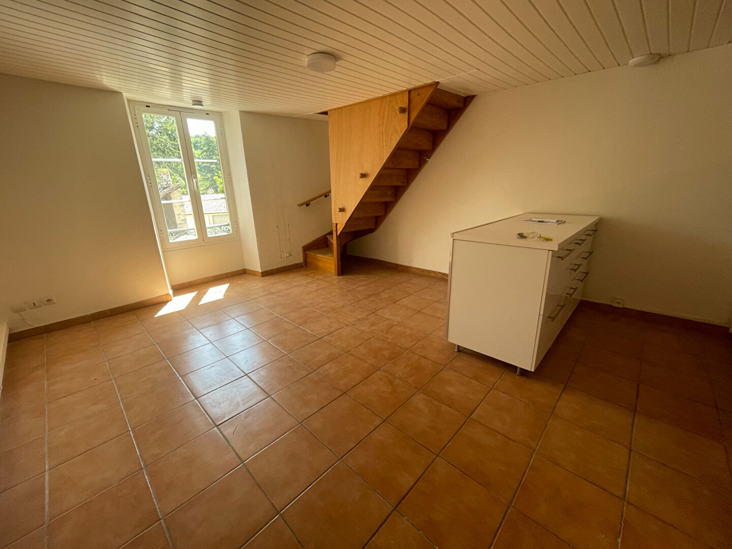 APPARTEMENT RENOVE SACLAS - 2 pièce(s) - 31.29 m2