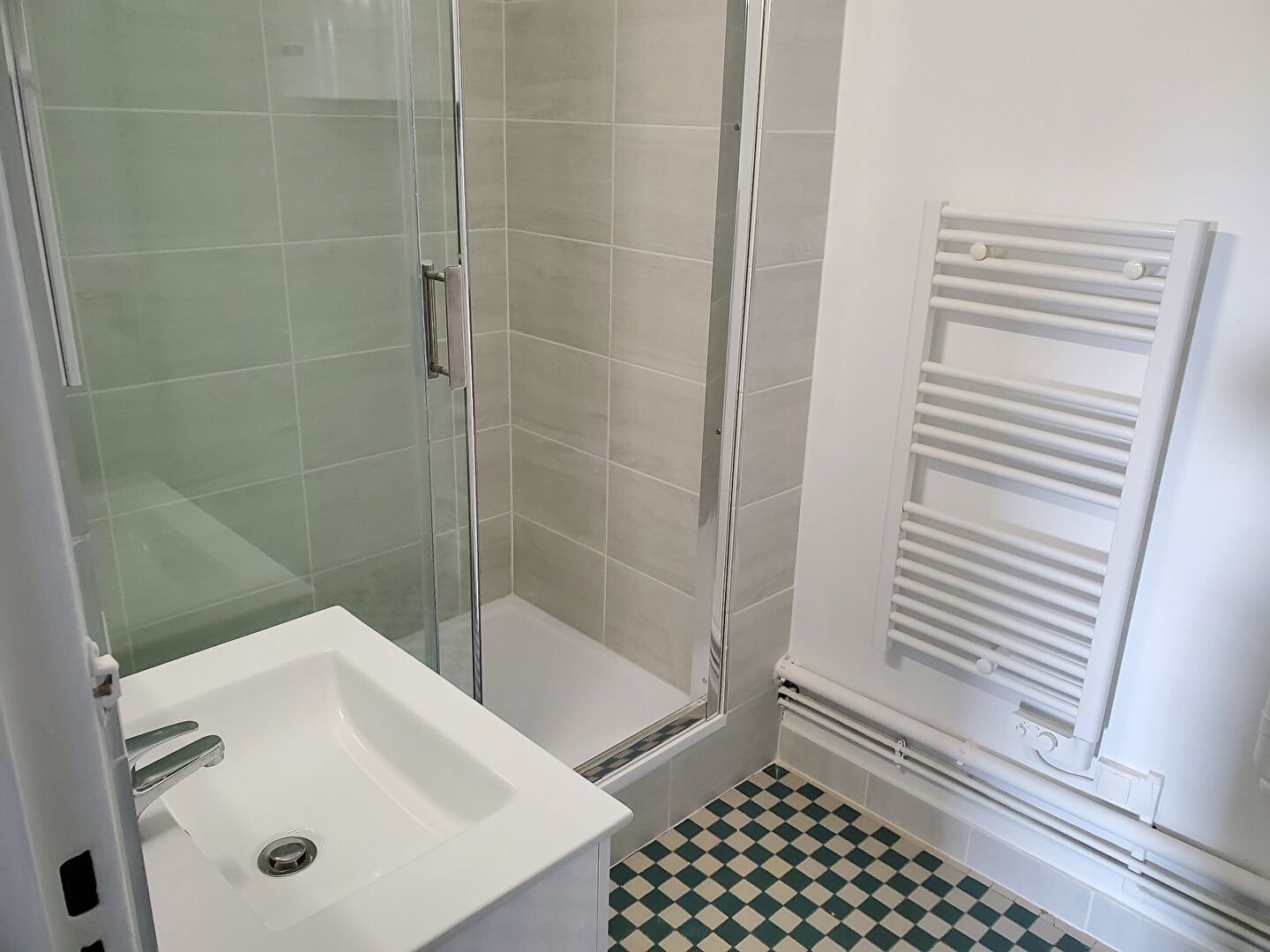 Photo Appartement Etampes 3 pièce(s) 58.64 m2 image 2/6