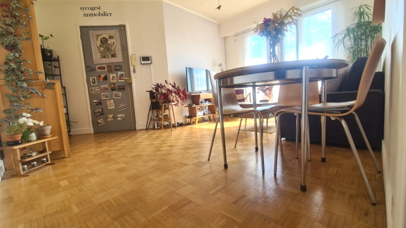 Photo Appartement Noisy Le Sec 3 pièce(s) 61 m2 image 2/6