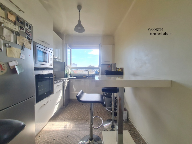 Photo Appartement Noisy Le Sec 3 pièce(s) 61 m2 image 5/6