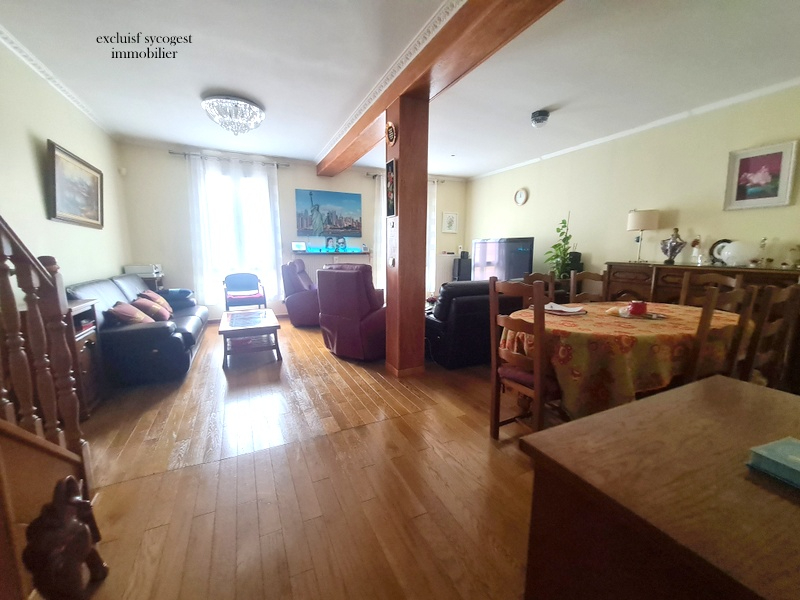 Maison Bondy 6 pièce(s) 137 m2 sur parcelle de 280 m²