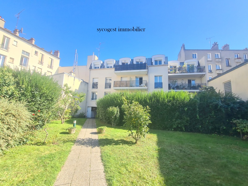 Appartement Noisy Le Sec 5 pièces de  103 m2