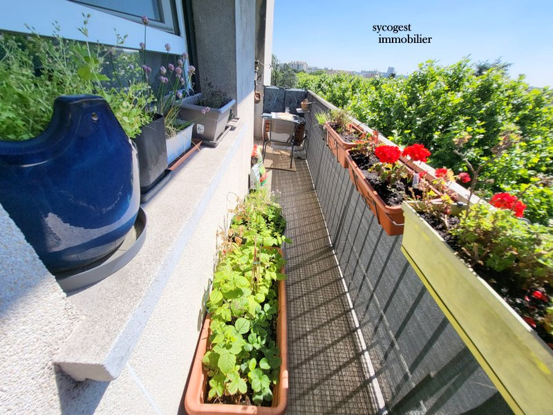 Appartement Noisy Le Sec 3 pièce(s) 61 m2