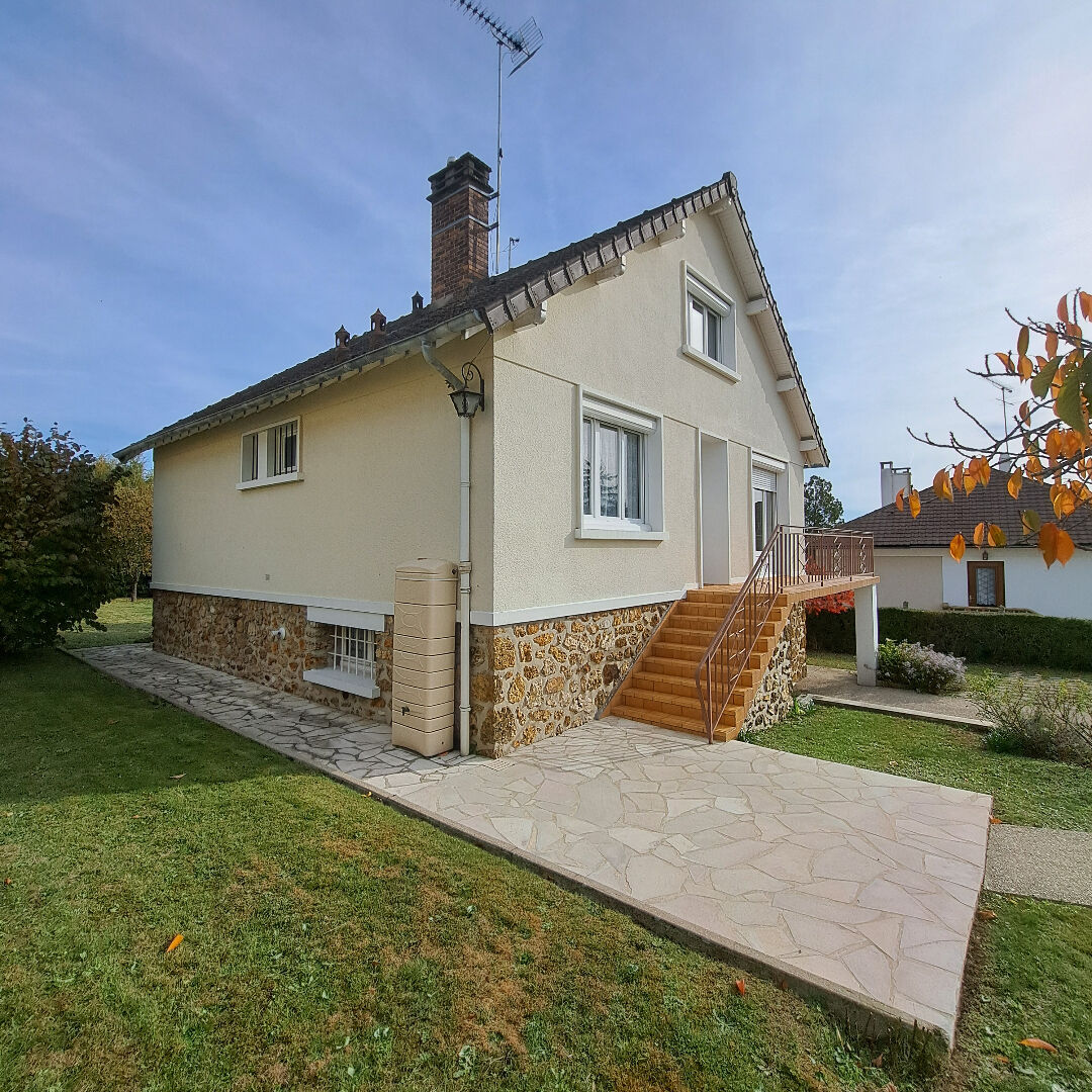 Photo Maison Ollainville 6 pièce(s) 108 m2 image 2/6