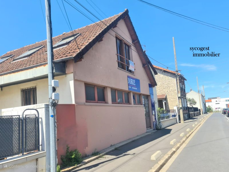 MUR LOCAL COMMERCIALE