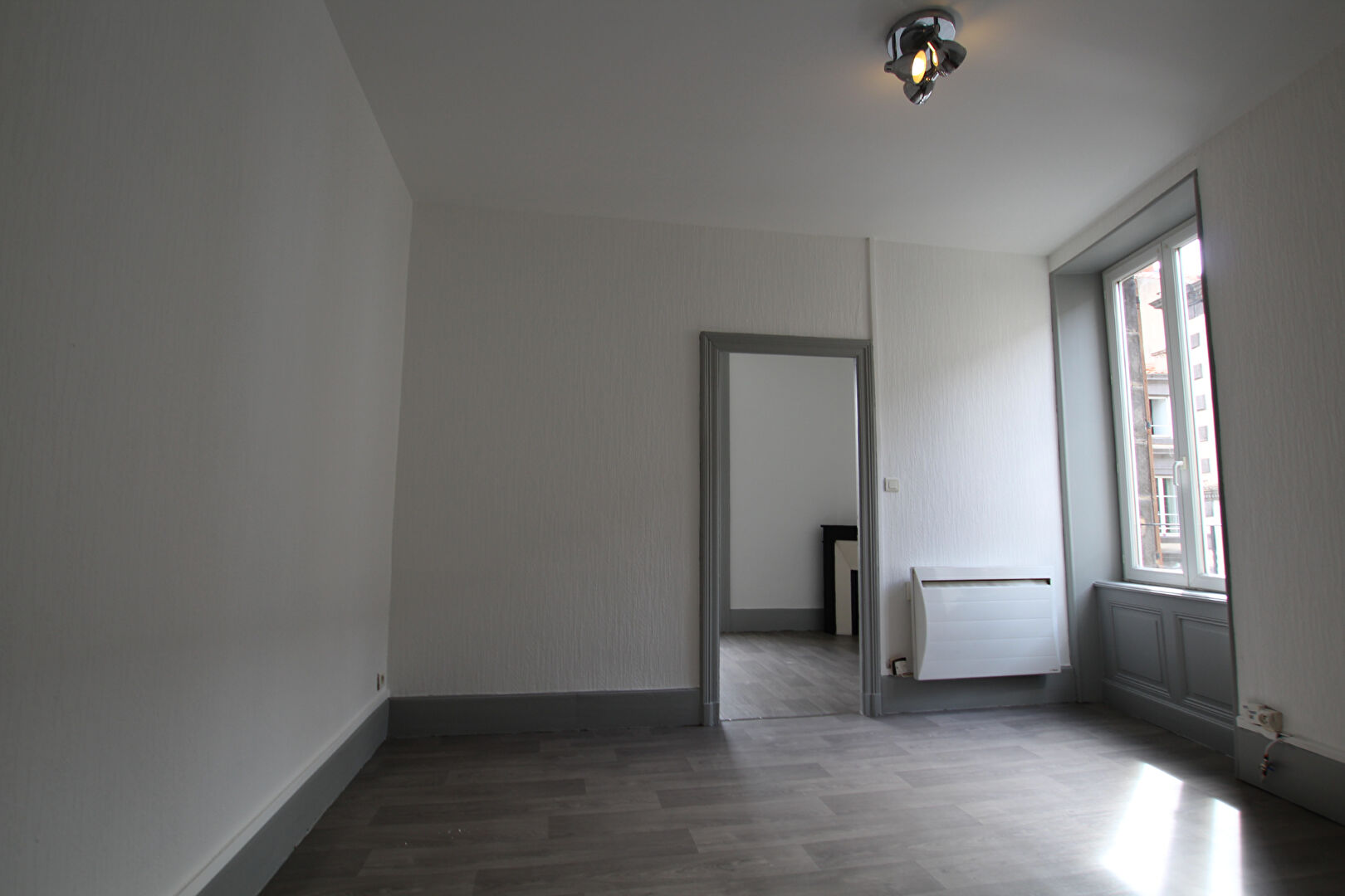 Photo Appartement T2 -AUBIERE Centre image 3/3