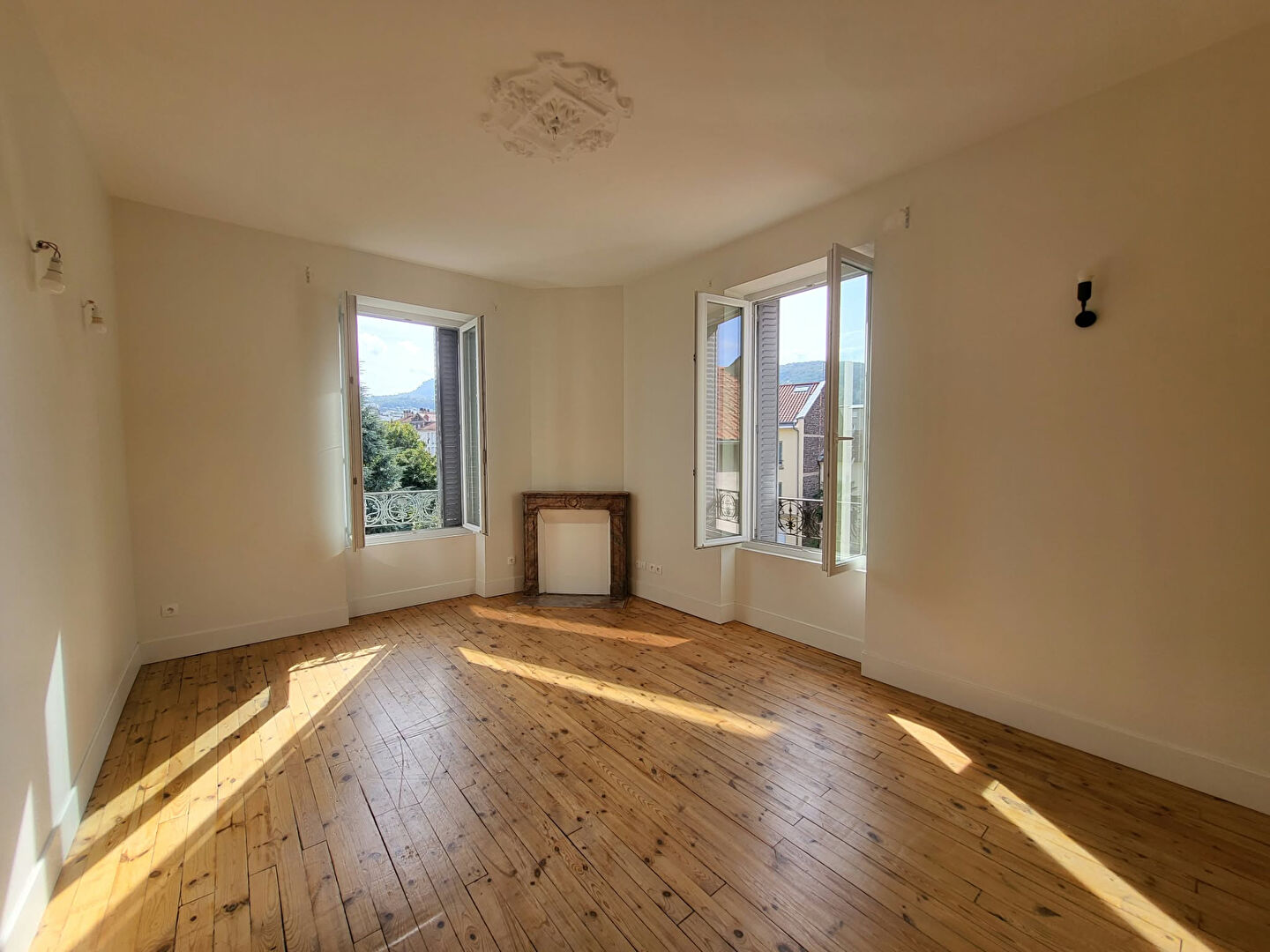 Agence immobilière de TARAVANT IMMOBILIER Clermont-ferrand - TARAVANT IMMOBILIER