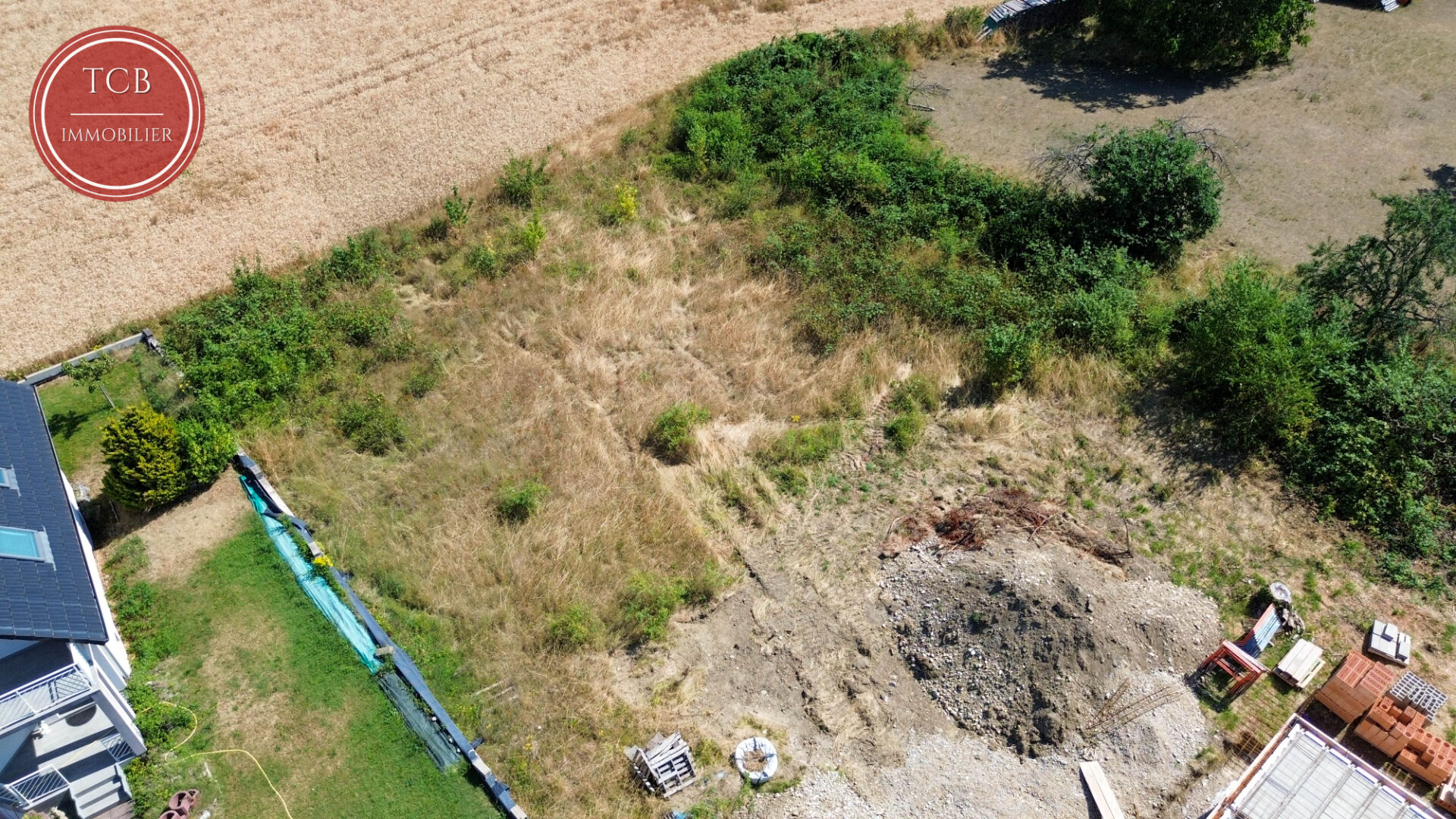 Photo Terrain Niffer 700 m2 image 2/6