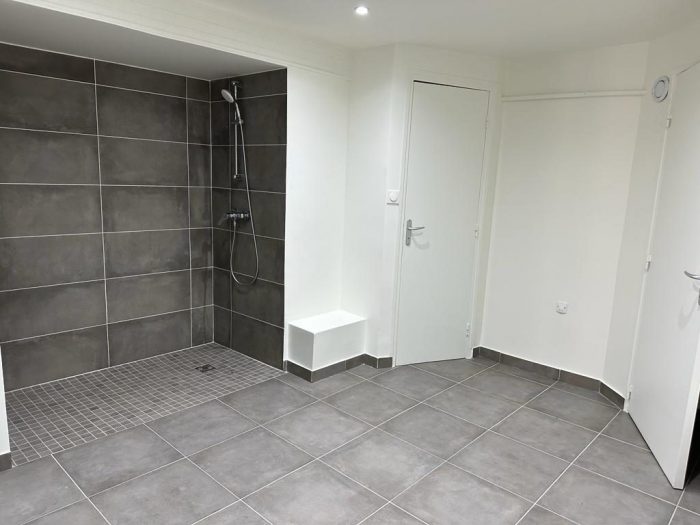 Photo LOFT - REFAIT A NEUF - JARDIN PRIVATIF image 6/6