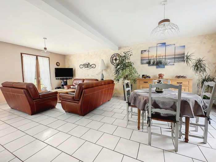 Photo Maison Traditionnelle 6 Pièces Saint-Aubin-Sur-Gaillon, Idéale image 2/6