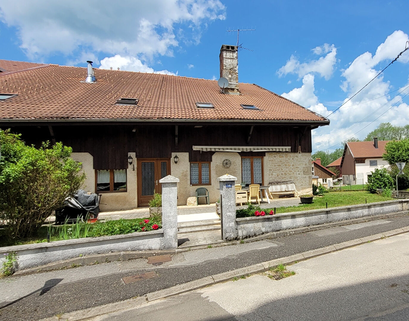 Agence immobilière de TOIT,  VALEURS IMMOBILIER Champagnole