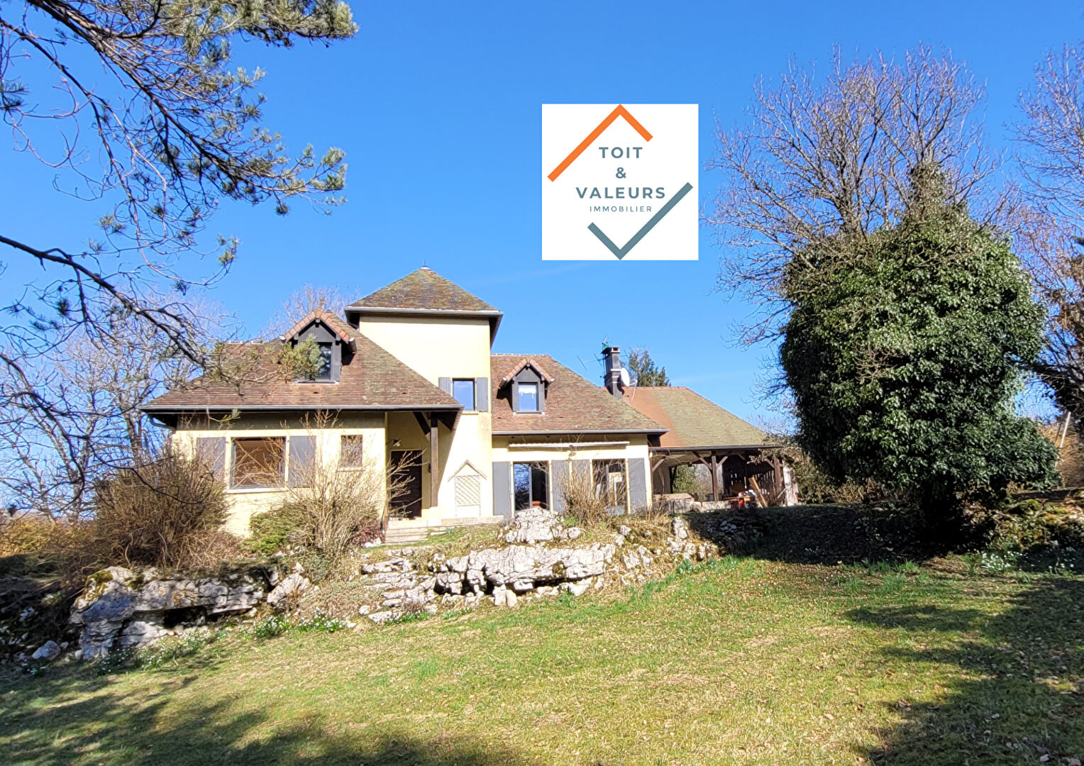 Agence immobilière de TOIT,  VALEURS IMMOBILIER Champagnole
