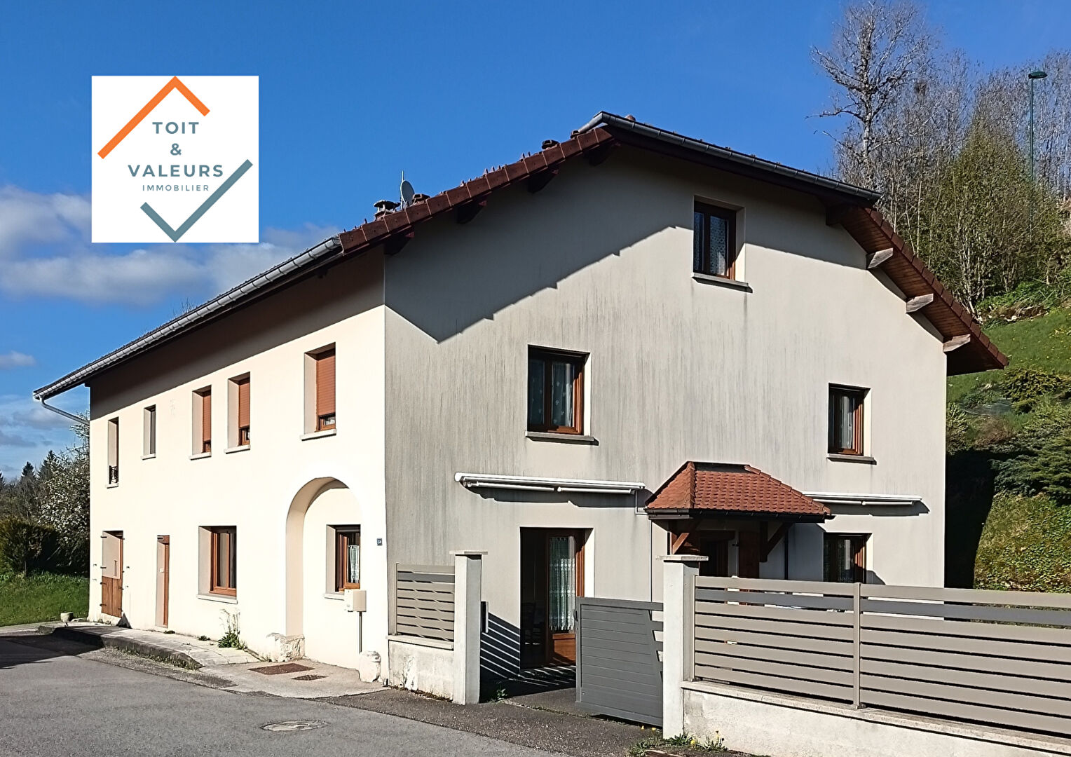 Agence immobilière de TOIT,  VALEURS IMMOBILIER Champagnole