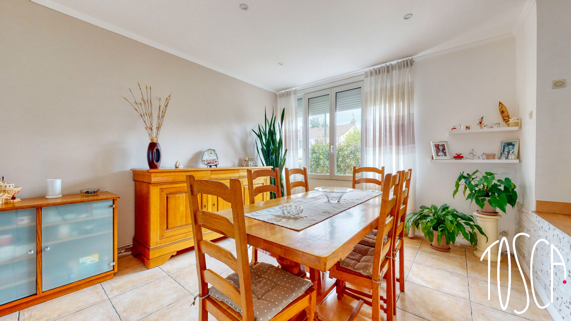 Photo THIAIS - MAISON - 4/5 PIECES - 118 M² - GARAGE - JARDIN - TERRASSE image 3/6