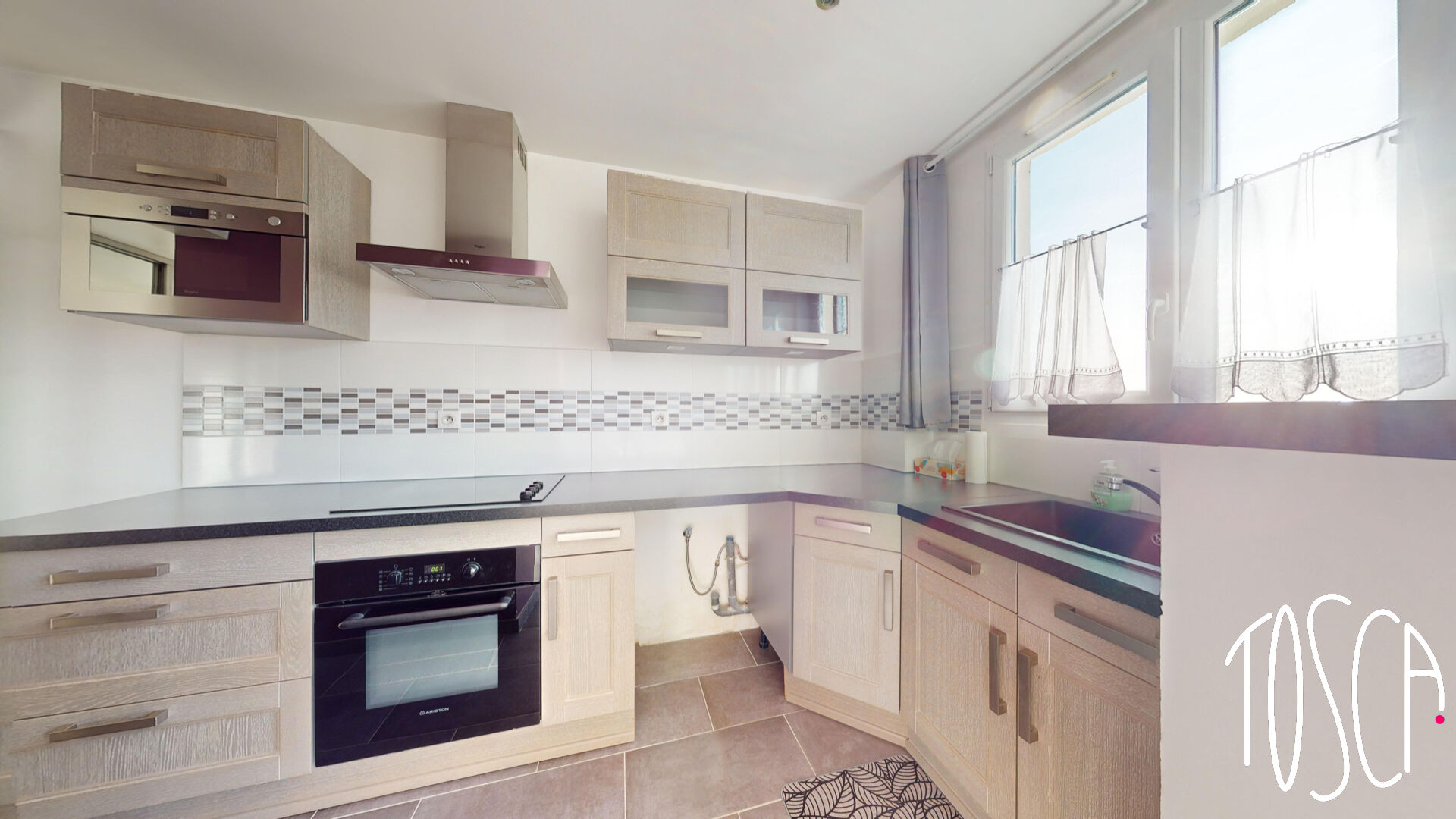 EXCLUSIVITE THIAIS – PROCHE CENTRE-VILLE – APPARTEMENT 2 PIECES – CAVES – PARKING - Gallery 3