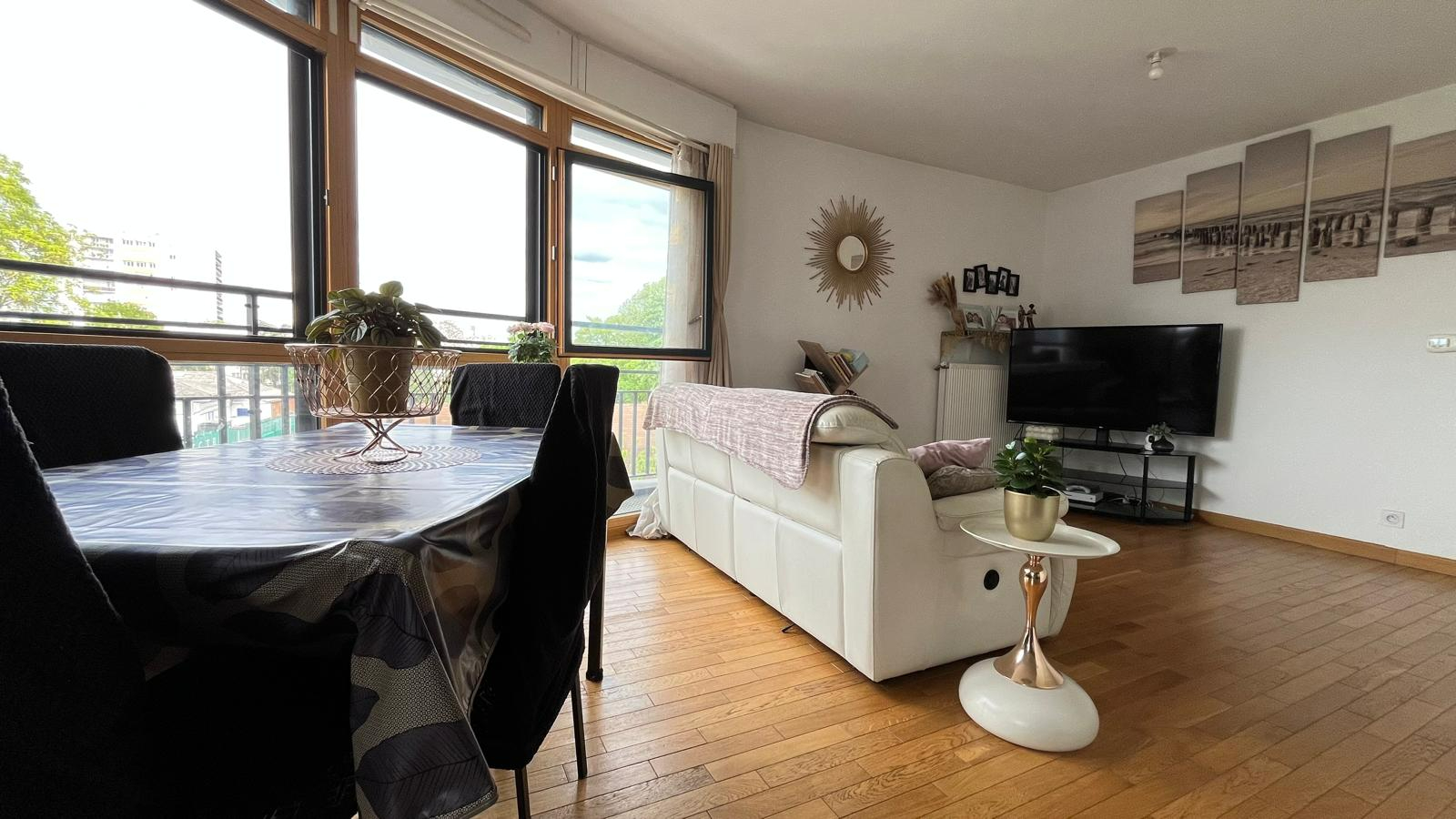 EXCLUSIVITÉ THIAIS – 3 PIECES – RÉSIDENCE DE 2017 – PARKING DOUBLE - Gallery 2