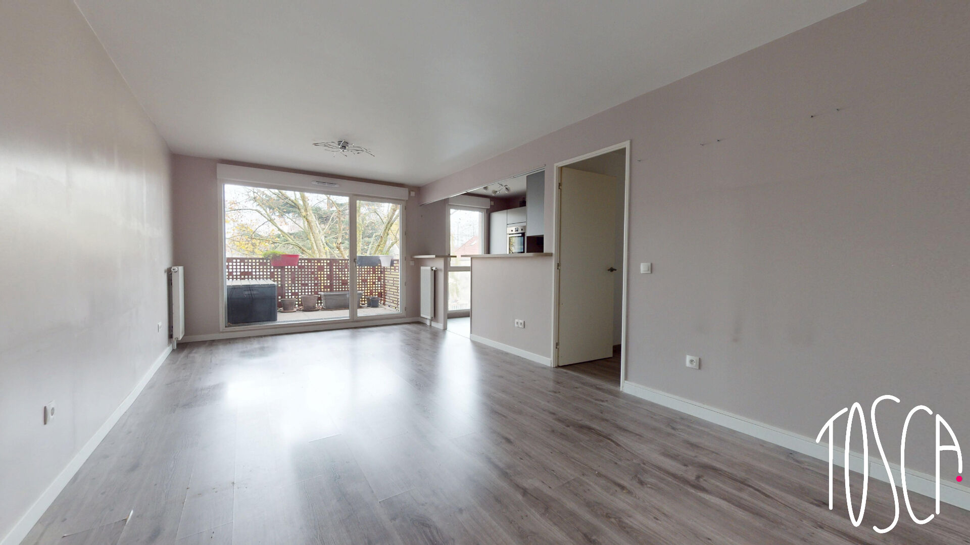 EXCLUSIVITE VITRY – 4 PIECES LUMINEUX – BALCON – PARKING – RESIDENCE RECENTE - Gallery 1