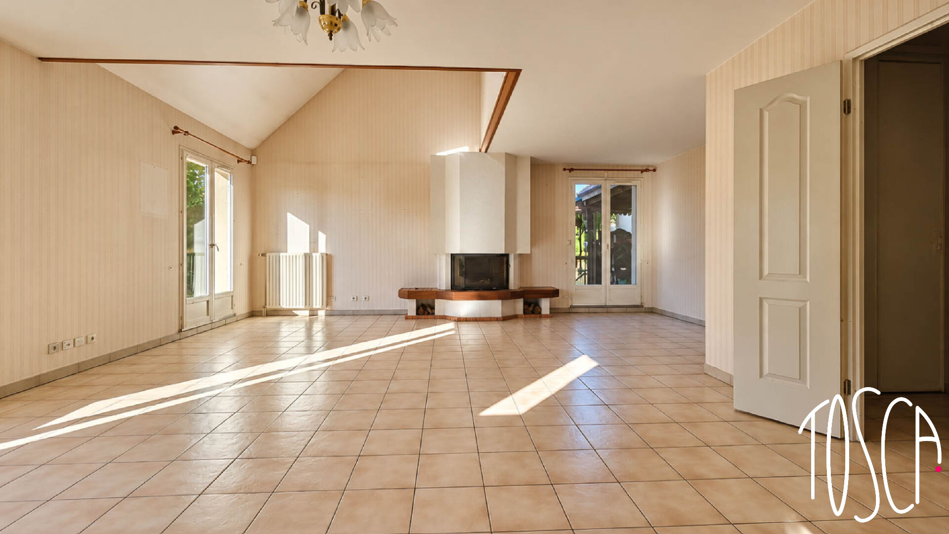 EXCLUSIVITE A RUNGIS – MAISON FAMILIALE – PROCHE CENTRE VILLE – 4 CHAMBRES – GARAGE – JARDIN - Gallery 2