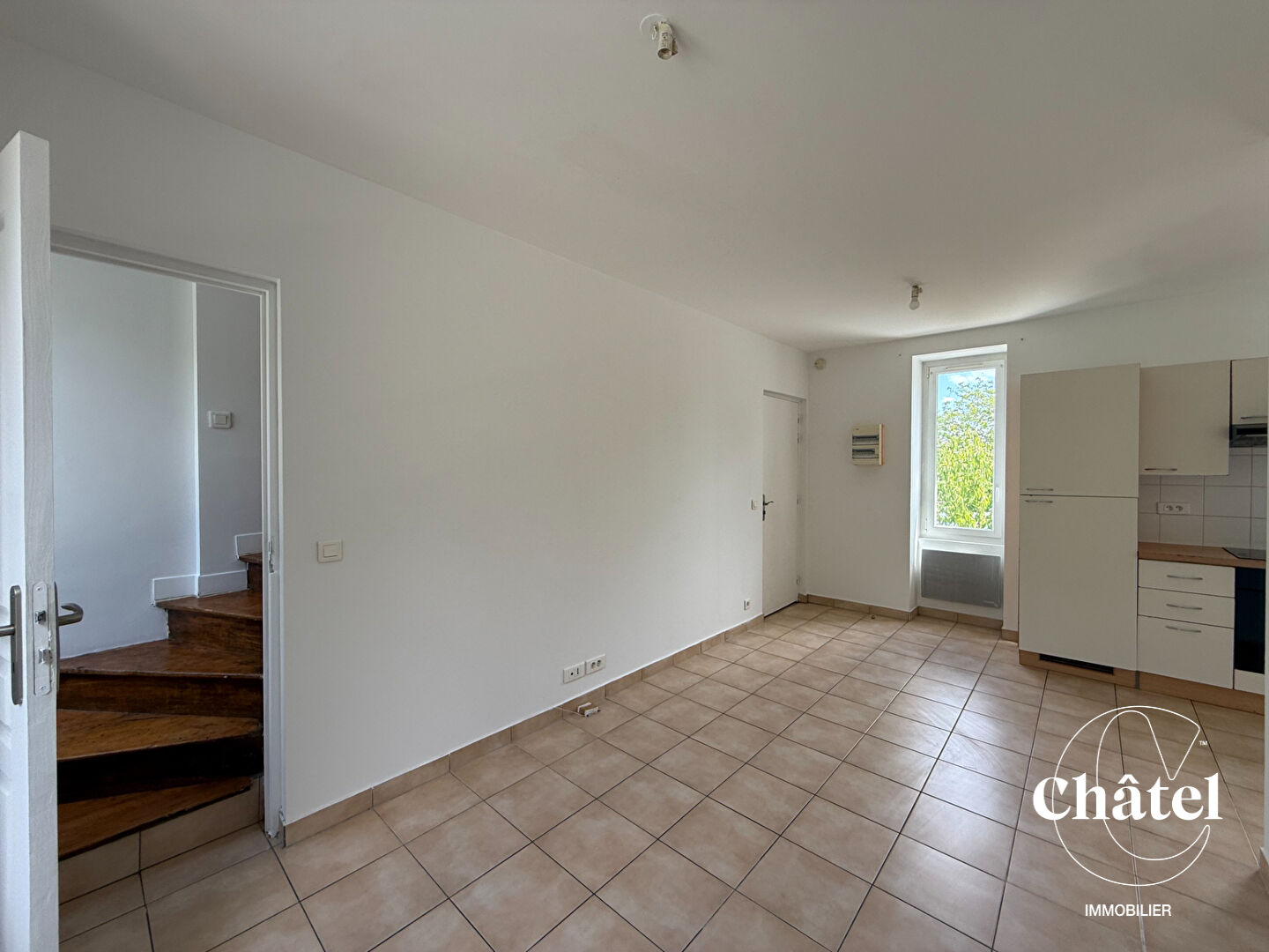Duplex F3 - Proche A1 et tous commerces