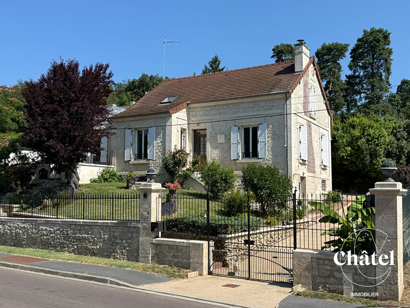 Maison de maître - 4 ch - S/s total - Jardin constructible