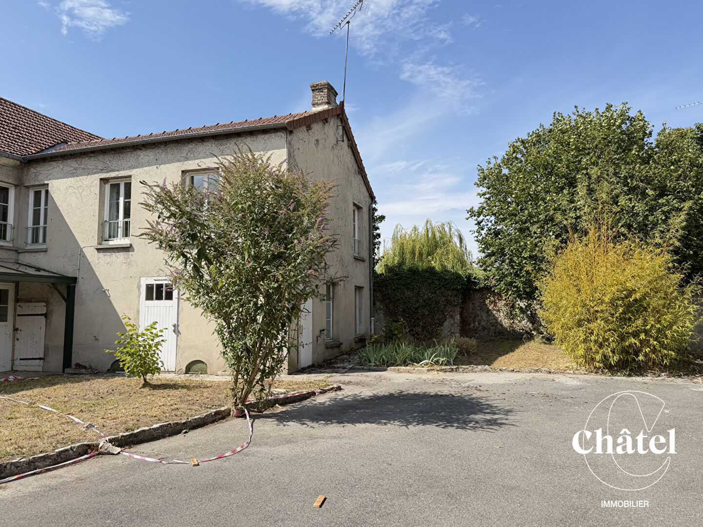 Proche Senlis - T4 - A rénover - A1 - Ecole