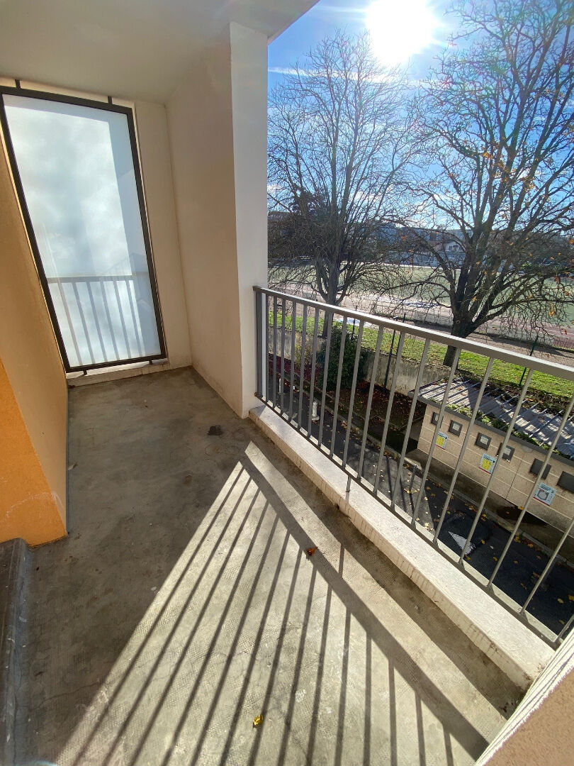 Appartement T6 Caluire au 1er étage avec ascenseur