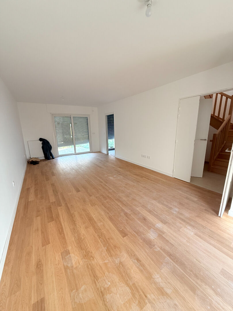 Photo Maisons  NEUVES T3 avec jardin, garage et parking image 3/6