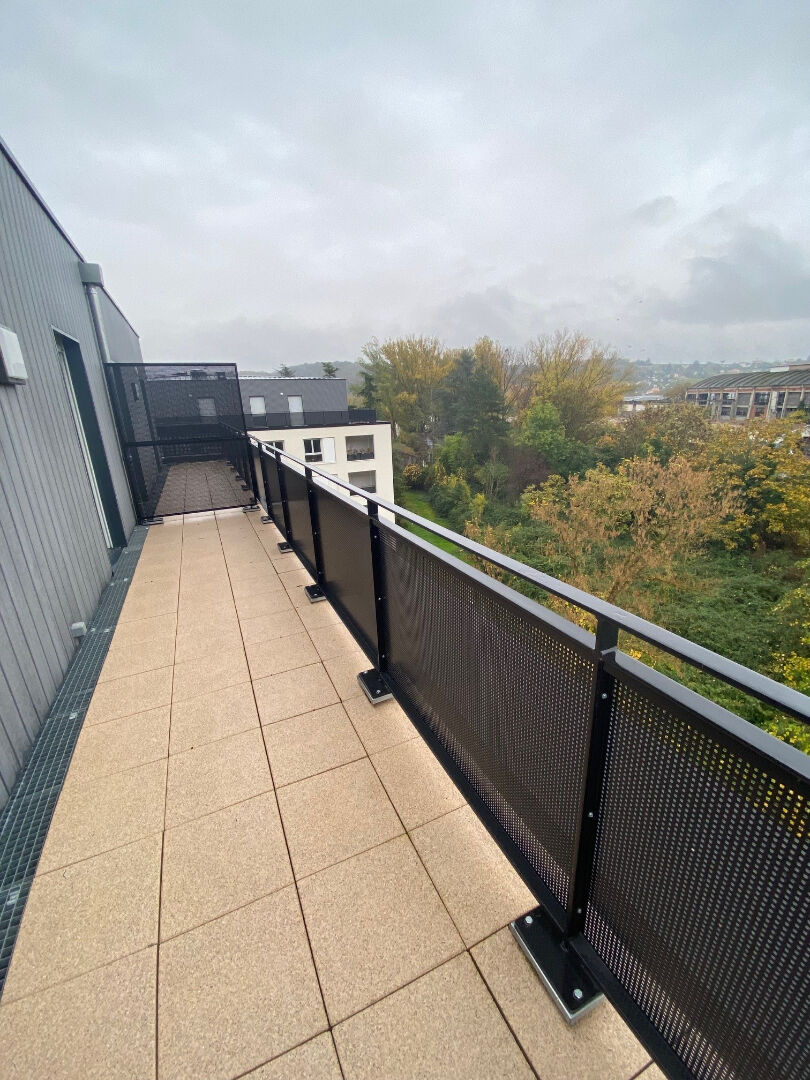 Appartement Albigny Sur Saone 3 pièce(s) 58.70 m2