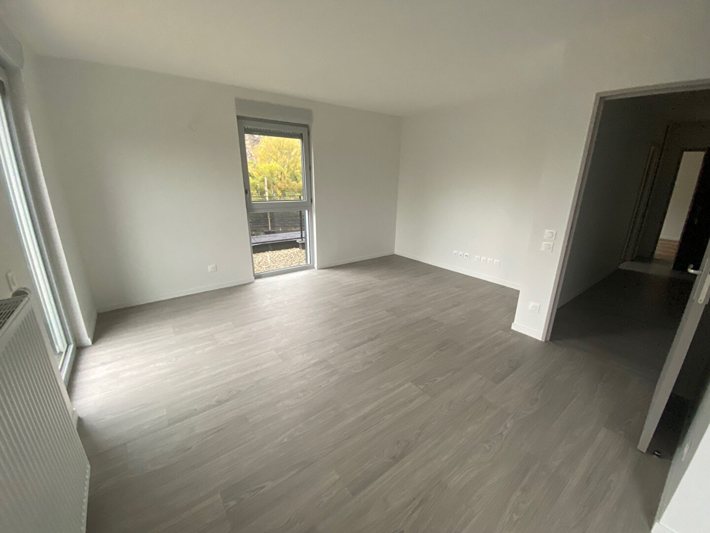 Photo Appartement Albigny Sur Saone 3 pièce(s) 58.70 m2 image 2/6