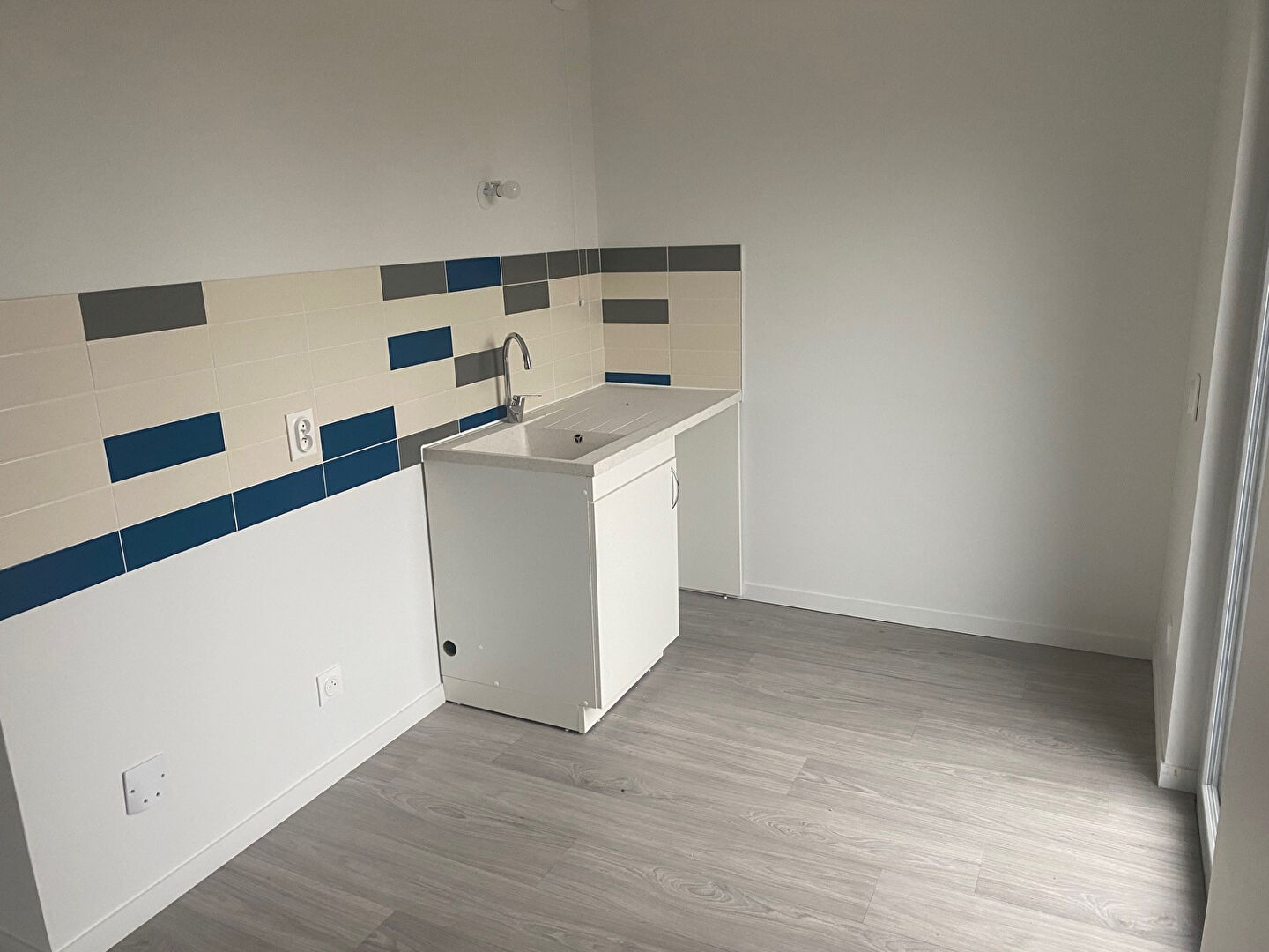 Photo Appartement Albigny Sur Saone 3 pièce(s) 58.70 m2 image 3/6