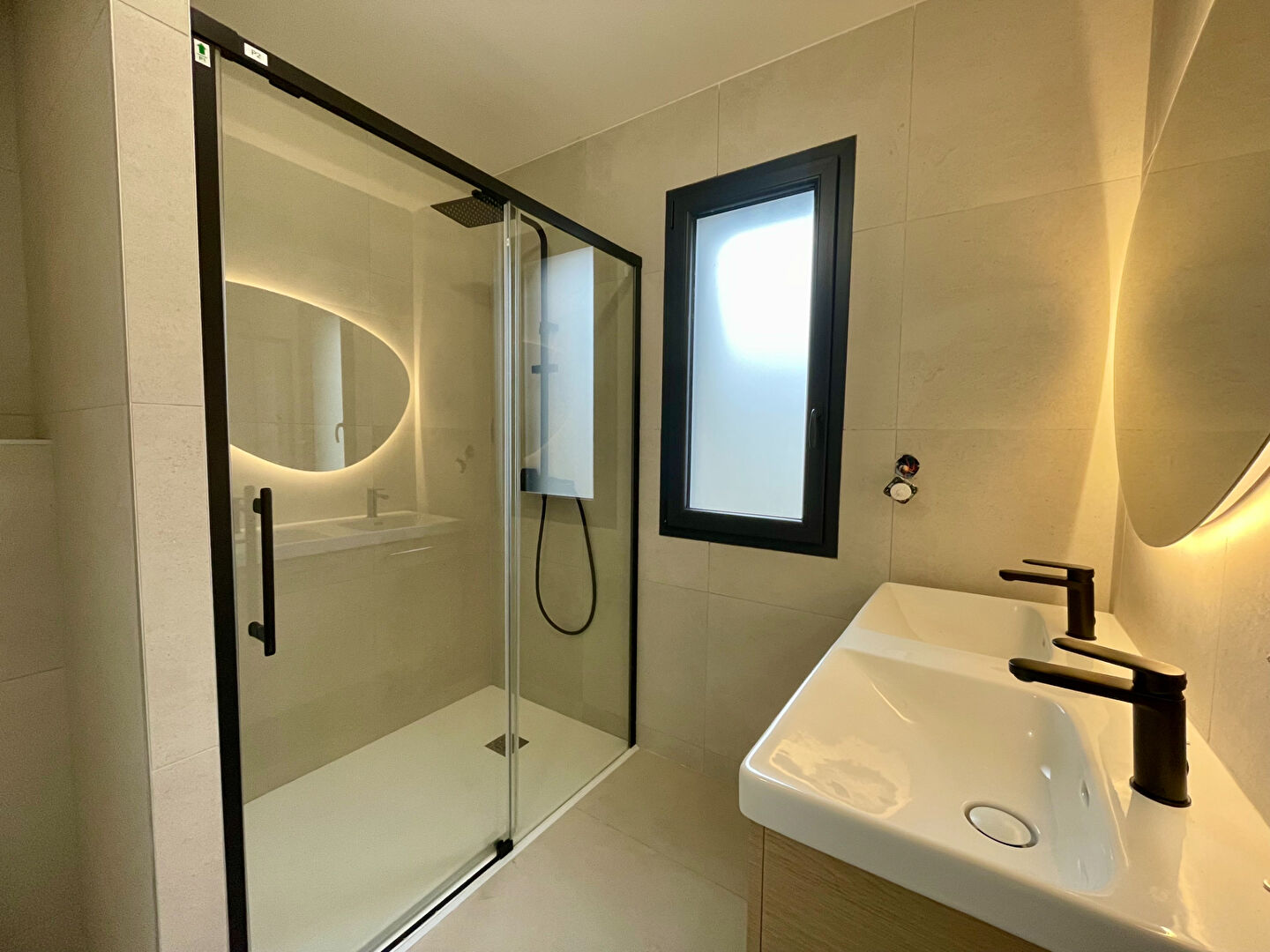 Photo Maison 4 pièce(s) 83 m2 - Brissac Quincé image 2/6