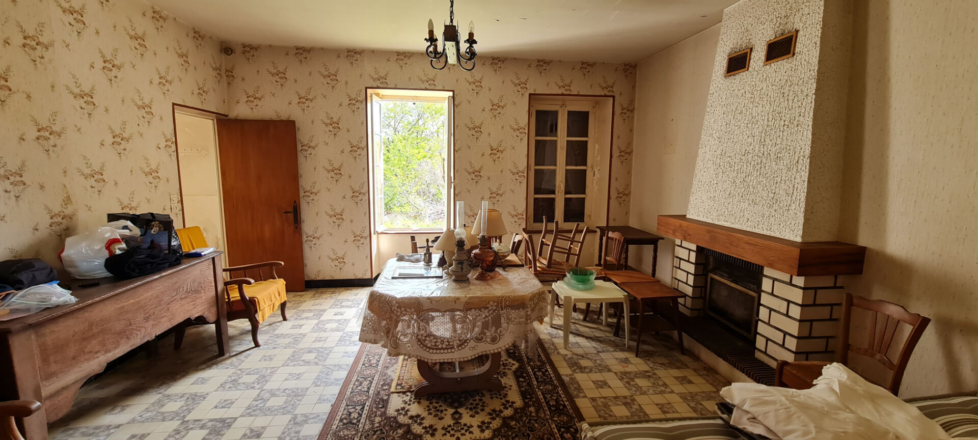 Photo DANS CHARMANT VILLAGE SUR HAUTEUR image 4/6