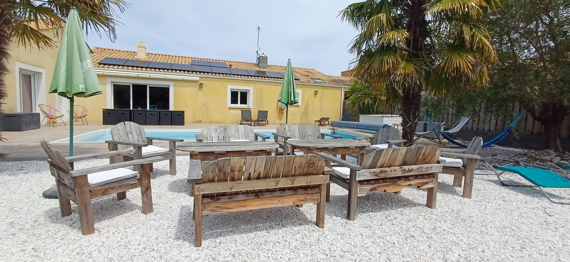 image
LES SABLES D'OLONNE -MAISON - 290 M² + APPARTEMENT