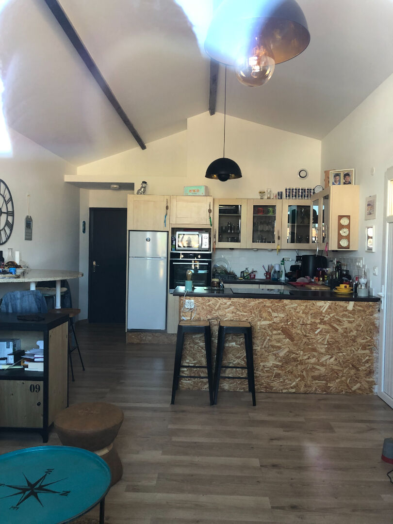 image
LES SABLES D'OLONNE -MAISON - 290 M² + APPARTEMENT