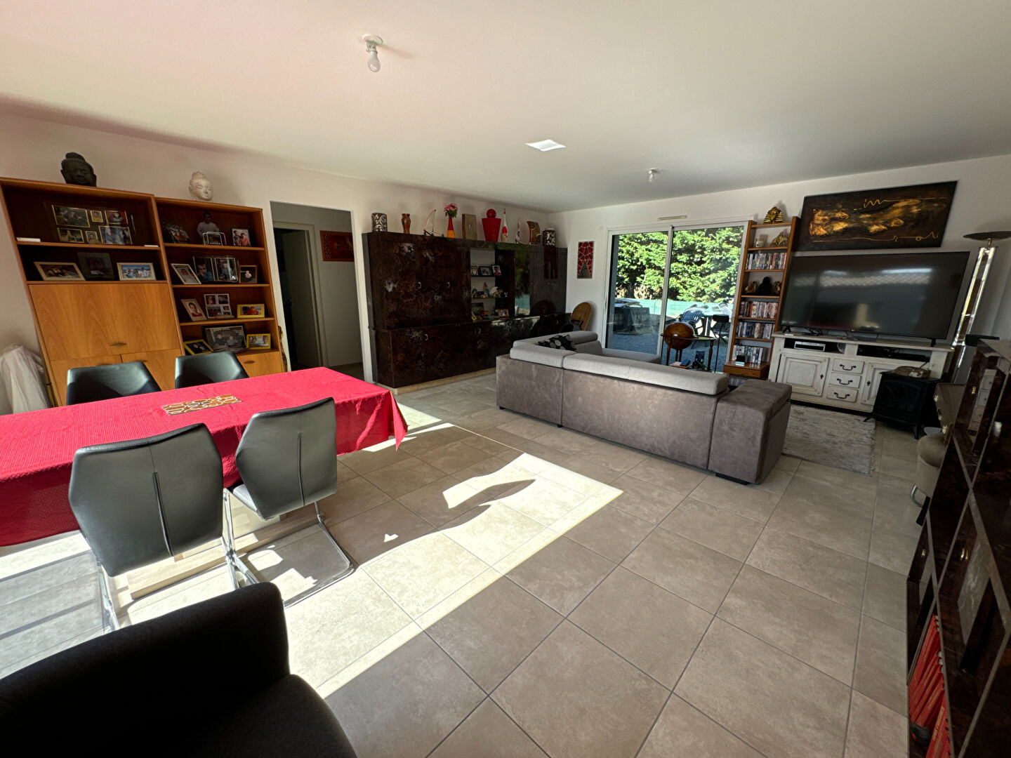 image
LES SABLES D'OLONNE - MAISON RECENTE -135 M² - 4 CHAMBRES - PISCINE